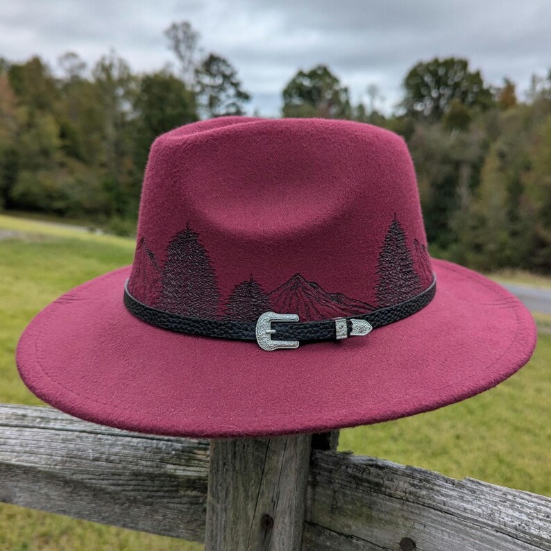 Chapeau brûlé montagne, fedora bordeaux, petit chapeau à bord, chapeau d'automne, mode nature, vêtements bohèmes occidentaux, accessoires de cow-girl, vêtements de randonnée image 8