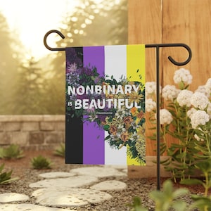Nonbinary is Beautiful Gartenfahne | Non-Binary Pride Hofbanner | XS LGBTQ Pride Flaggen