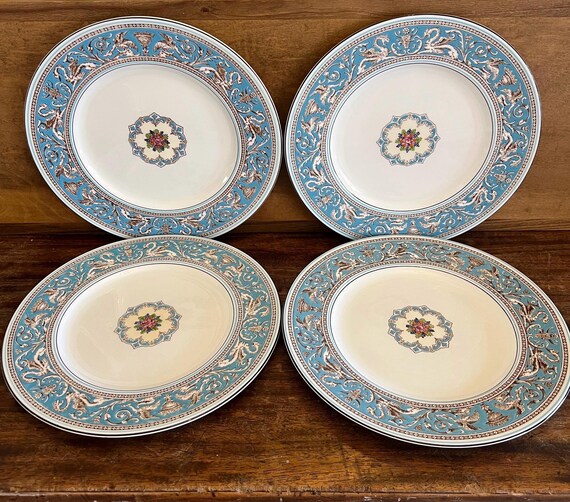 Wedgwood Florentine Turquoise Dinner Plates, Set of 4, Fine Bone