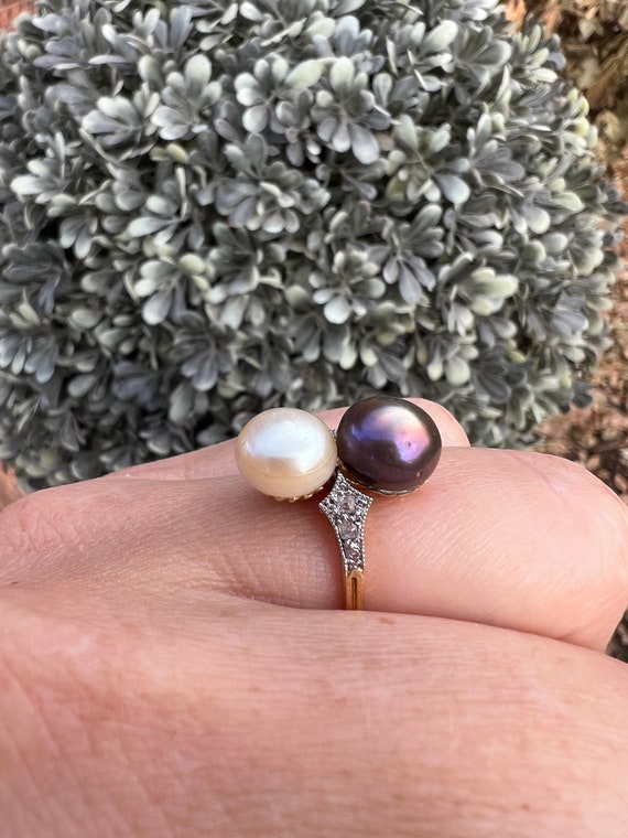 Art Deco black and white Pearl 14k gold ring with… - image 5