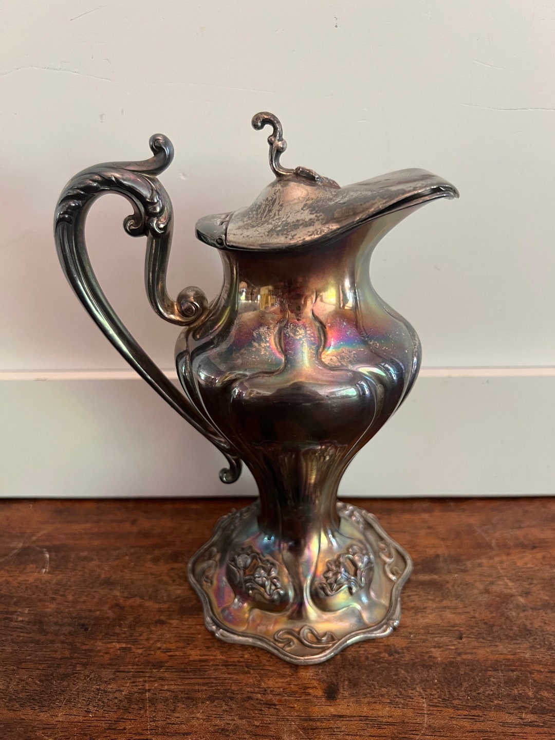 Stunning Derby Silver Co Syrup Pitcher Quadruple Plated Silver Circa