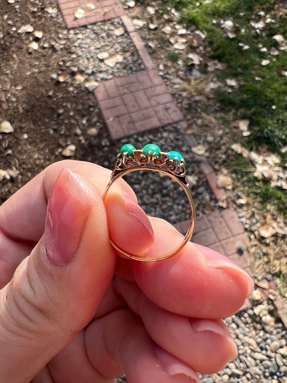 Antique 9k Gold Three Stone Turquoise Ring - image 9