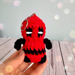 Crochet deadpool keychain, Amigurumi plush keychain, Superhero key ring, Deadpool bag charm