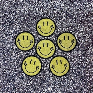 Smiley Embroidered Patch | Iron on Patch | Sew on Patch | Appliqué