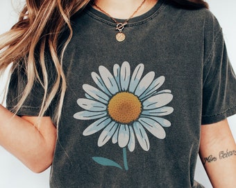 Comfort Colors Daisy Shirt, Floral T-Shirt, Gift for Plant Mom Daisy Tee, Flower Shirt, Wildflower Tshirt, Boho Shirt, Botanical Top