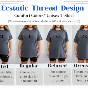 K&ouml;nnte beinhalten: Eine Gr&ouml;&szlig;entabelle f&uuml;r ein Unisex-T-Shirt, die vier verschiedene Passformen zeigt: figurbetont, normal, locker und oversized. Die Tabelle zeigt ein Model, das jede Gr&ouml;&szlig;e tr&auml;gt, und bietet eine Beschreibung der Passform. Das Model tr&auml;gt eine schwarze Shorts und ein graues T-Shirt. Der Text auf der Tabelle lautet "Comfort Colors&reg; Unisex T-Shirt" und "*Measurements in inches. Model is 5'8" and wears a size 10".