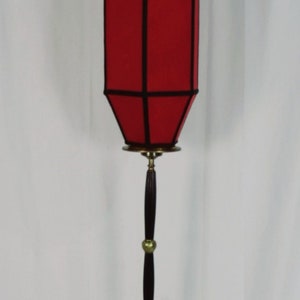 Piantana antica con paralume bordò