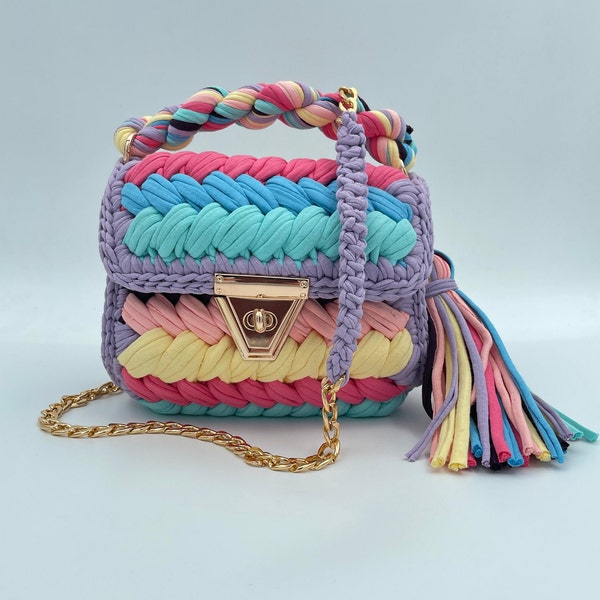 Borsa all'uncinetto a righe colorate, borsa a tracolla a maglia a mano per le donne, borsa di filato, borsa tessuta di lusso, borsa estiva
