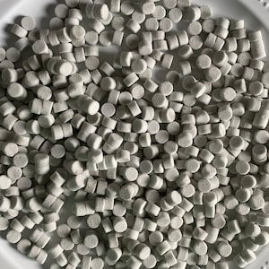 Live, Active Biological Filtration Media for Cycling Freshwater or Saltwater Aquariums - Ceramic Media, Highly Porous, for Lowering Ammonia