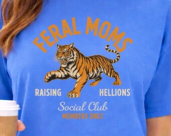 Camiseta estampada "Mamás salvajes criando demonios", camiseta vintage Tiger Comfort Colors