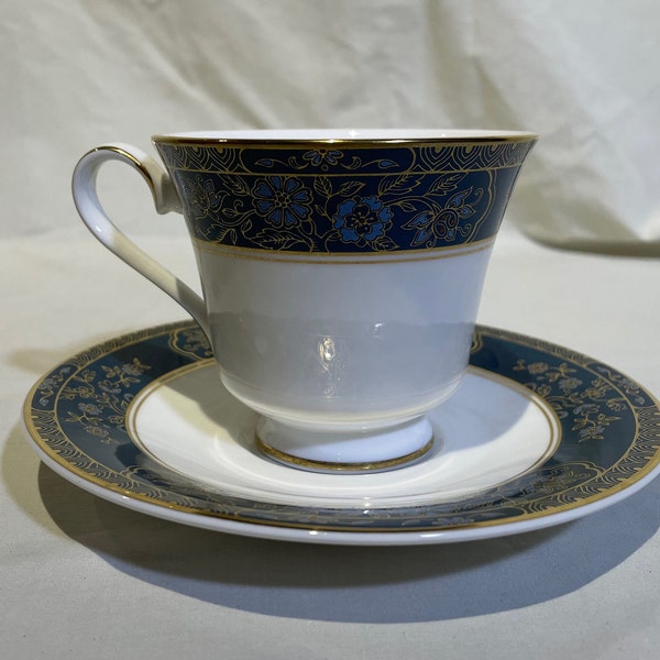 Royal Doulton CARLYLE China -Tea Cup and Saucer - DISCONTINUED