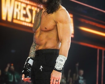 Roman Reigns WM 41