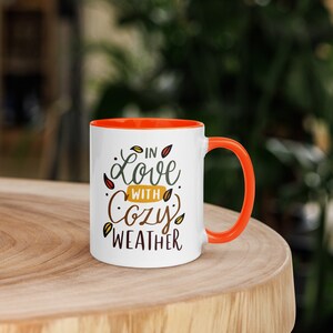 Verliebt in gemütliches Wetter Herbst Kaffeetasse, Herbst-Liebhaber Geschenk