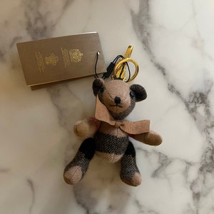 LOUIS VUITTON XMAS Teddy Bear Monogram Bag Charm Key Chain Holder