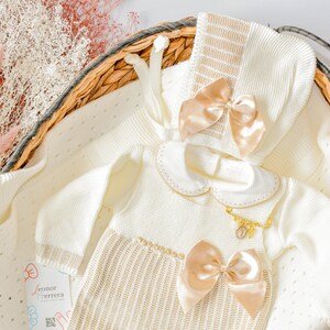 Handmade Knit Newborn Romper Set: Hypoallergenic Beige Baby Outfit