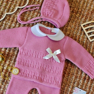 Handmade Knitted Newborn Outfit: Spanish Style Baby Clothes