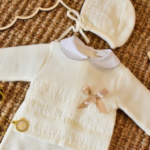 Knit Newborn Outfit: Neutral Spanish Style, Handmade