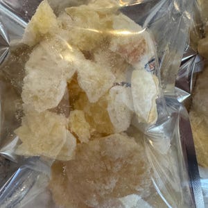 Freeze dried citrus slices, bar cart freeze dried lemon slice ,orange slices with peel-organic -lemon candy coated in sugar freeze dried