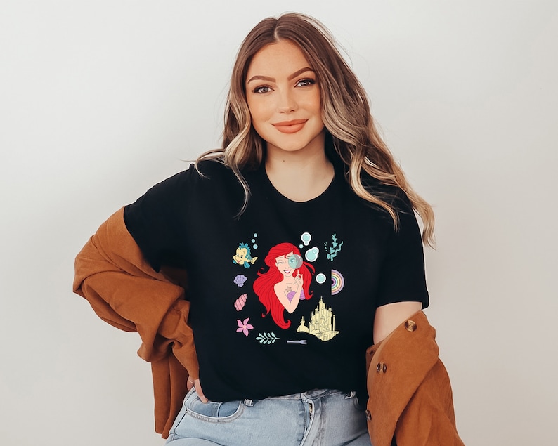 Shirt kleine zeemeermin, shirt Ariel, sweatshirt Disney prinses, zeemeermin zee-matching, shirt prinses Ariel, cadeau voor meisje, cadeau voor haar afbeelding 2