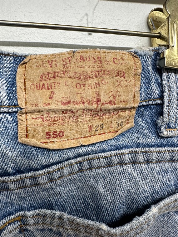 Vintage Men’s 550 Levi’s, Made in USA, 34” Length… - image 2