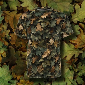 Eichenlaub Unisex Cut & Sew T-Shirt - AOP Camo T-Shirt, einzigartiges grafisches T-Shirt, Naturliebhaber T-Shirt, Outdoorsy Shirt, Geschenk für Camo-Liebhaber, bequem