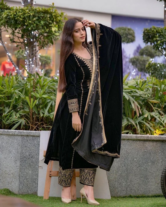 Party Wear Heavy Velvet With Fancy Embroidery Work Kurti Pant, Plazzo Set,  Plazo Dress, Designer Plazo Suit, Palazzo Suit Sets, प्लाज़ो सूट -  Prathmesh Enterprises, Mumbai | ID: 2849292154997