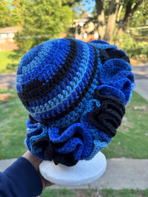 Crochet Ruffle Hat Black Light Collection (burning Blue) - Etsy display picture 1
