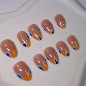 Press on nails
