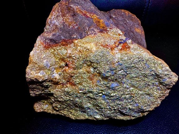gold ore specimen, collected from mines in southern Arizona