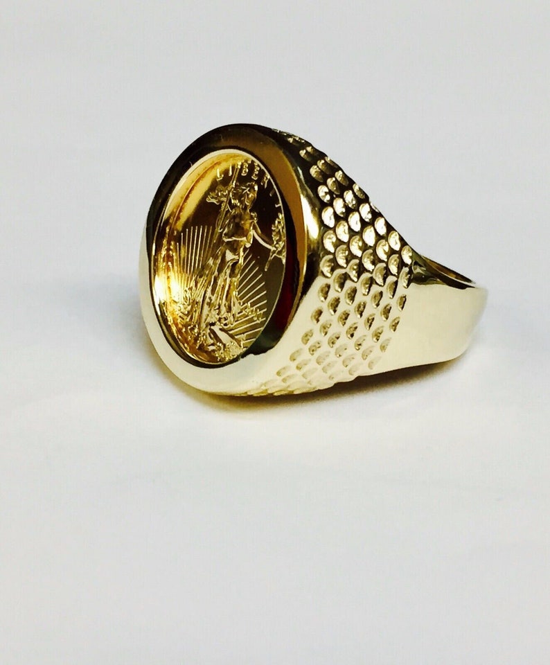 Men's Coin Ring With American Eagle Vintage 14K Yellow Gold Finish
