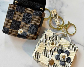 Checkered keychain wallet new arrivals