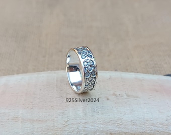 Anillo de bodas de plata esterlina hecho a mano para ella