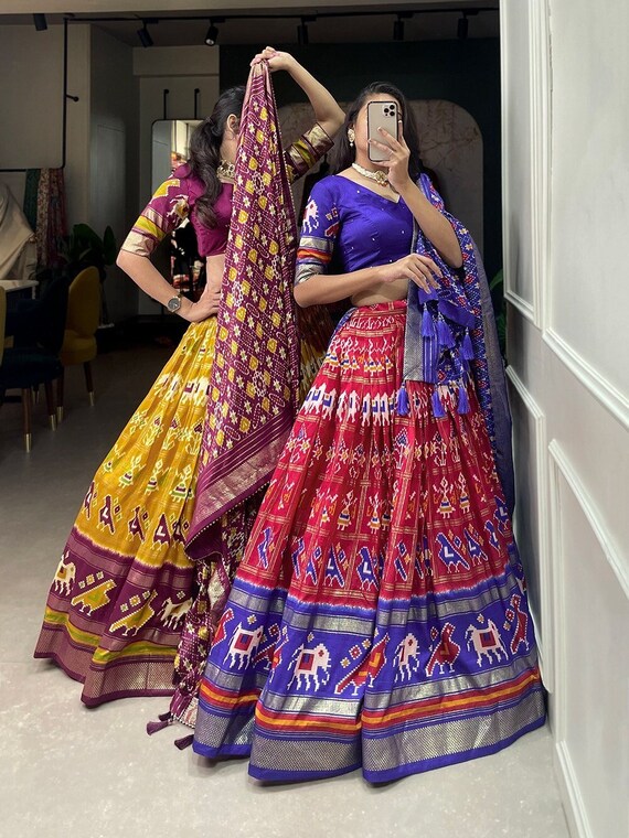 Patola lehenga best sale choli