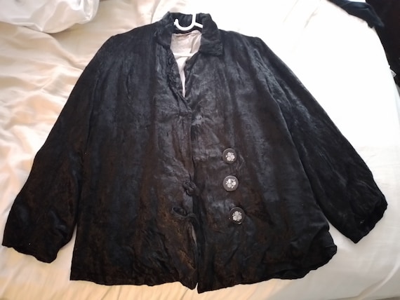 Antique 1910s Edwardian black silk velvet jacket - image 1