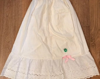 Vintage 1950's Cotton Half Slip- Size Medium. Excellent vintage condition!