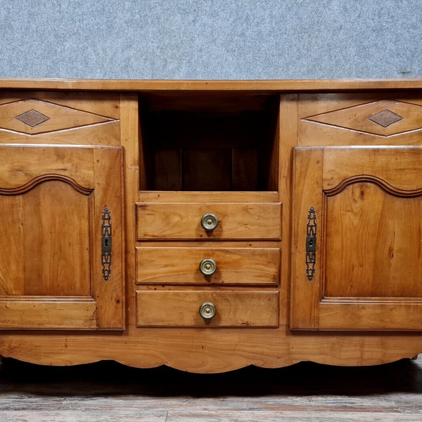 buffet en enfilade époque Louis XV en merisier massif vers 1800