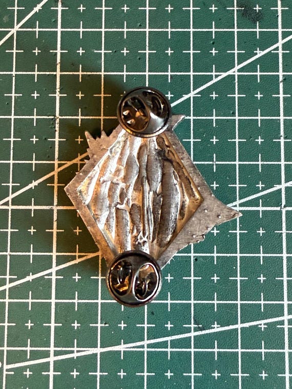 Wolf Head Pin - Etsy