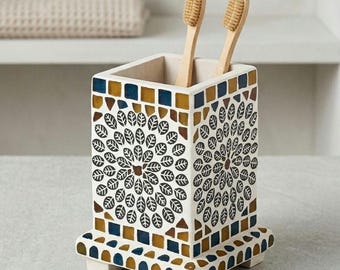 Wooden Toothbrush Holder Bathroom Organizer Countertop Storage Rustic Wood Vintage Farmhouse Home Decor Toothpaste Holder Stand Gift for Her