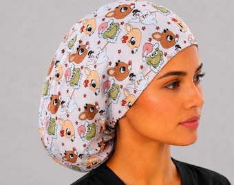 Czapeczka chirurgiczna Grinch Christmas Euro Scrub, z satynową podszewką, damska