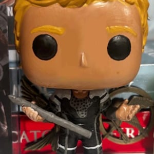 Katniss everdeen funko pop - Etsy 日本