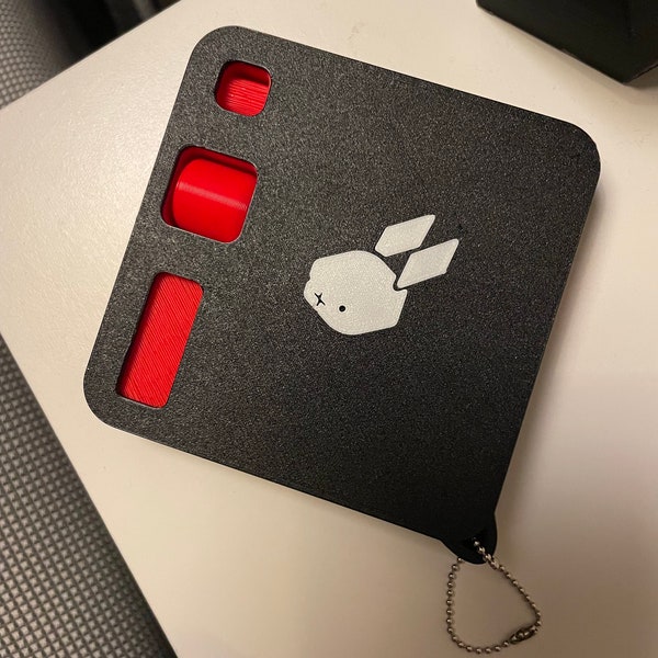 Rabbit R1 case with lanyard loop - 3D Printable files - STL