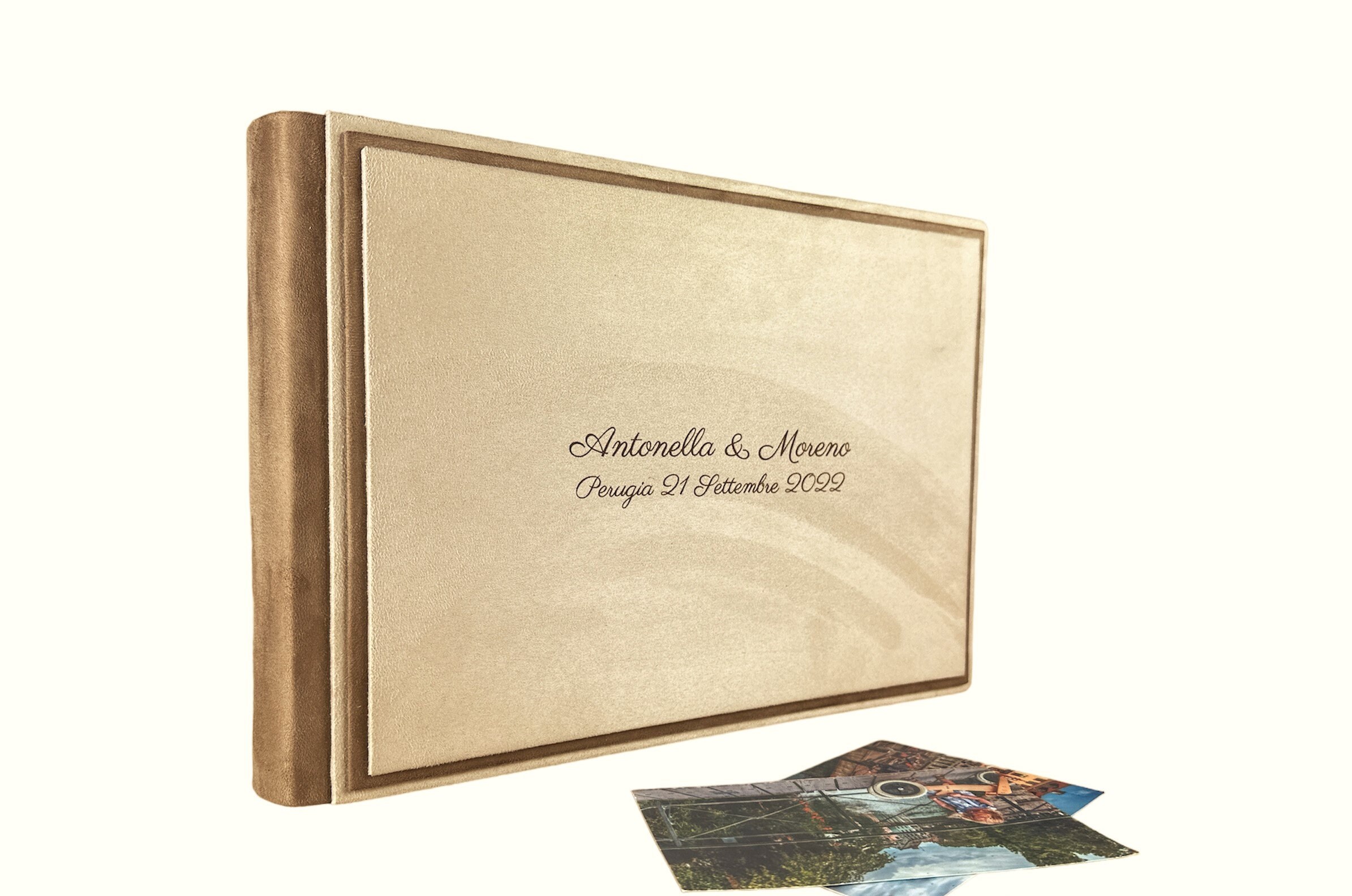 Album Fotografico Artigianale In Alcantara - Personalizzabile Con Incisione | Made In Italy | Elegante - Foto 9