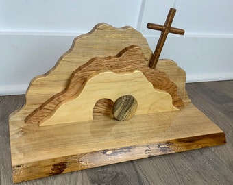 Wood Empty Tomb Easter Scene / Easter story / religious / Jesus