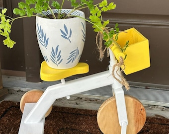 Wood Tricycle Bike Planter / Porch Decor / Home Decor / Outdoor decor