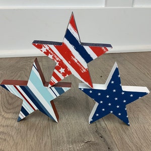 Wood patriotic stars / set of 3 / 4th of July tiered tray