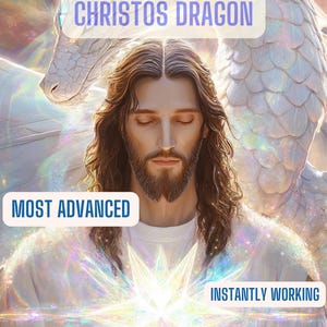 Könnte beinhalten: Eine digitale Illustration mit einer Figur mit langem braunem Haar und Bart vor einem großen weißen Drachen. Der Text CHRISTOS DRAGON, MOST ADVANCED und INSTANTLY WORKING ist zu sehen. Ein leuchtender, mehrfarbiger Stern wird in den Händen gehalten.
