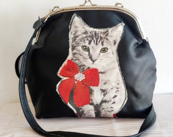 Cute cat deco handbag black , metal closure, vintage style.