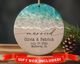 Married Ornament, Beach Wedding Ornament, Personalized Gifts for Newlywed Couple
