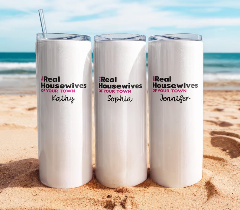 Taza de viaje con asa de 40 oz de Real Housewives: regalo personalizado para mamá, amiga, vecina o cualquier otra persona. imagen 3
