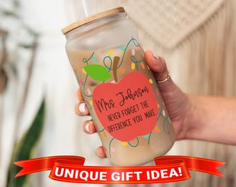 Teacher Xmas Cup, Teacher Xmas Gift, Teacher Xmas Mug, Teacher Christmas Cup, Teacher Xmas Tumbler with Lid and Straw, Teacher Xmas Glass